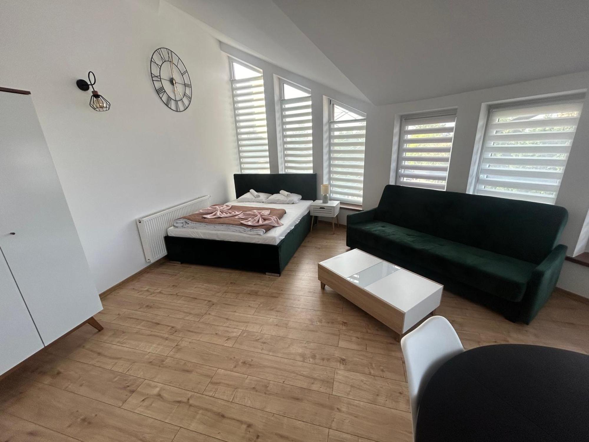 Apartment Aleja Ducha Swietego 5